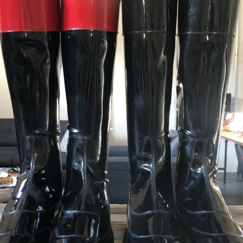 JOCKEY / Black gloss