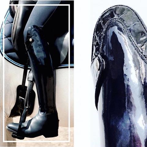 PASSAGE / Navy blue with midnight faux croc gloss